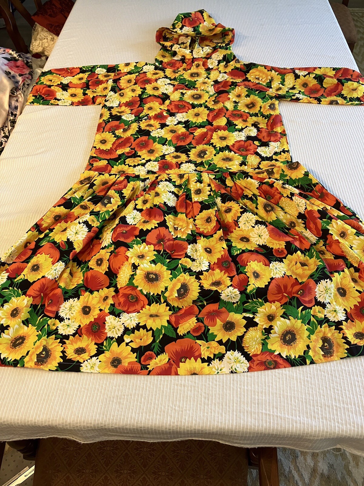 Cotton Dress Garden Flowers Boho farm hooded Homemade no tags L? Amish Pleated
