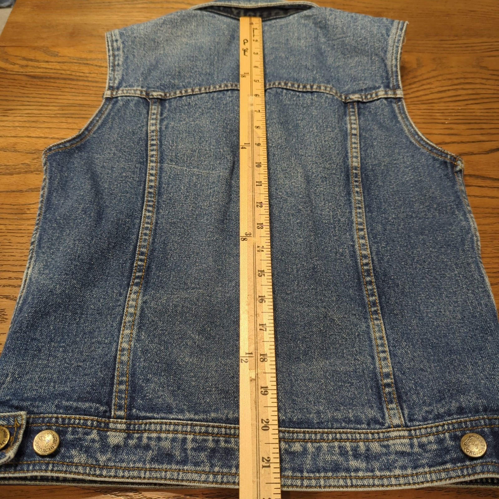 Vintage Jordache Denim Sleeveless Jacket Vest Pockets Button Front 1980’s