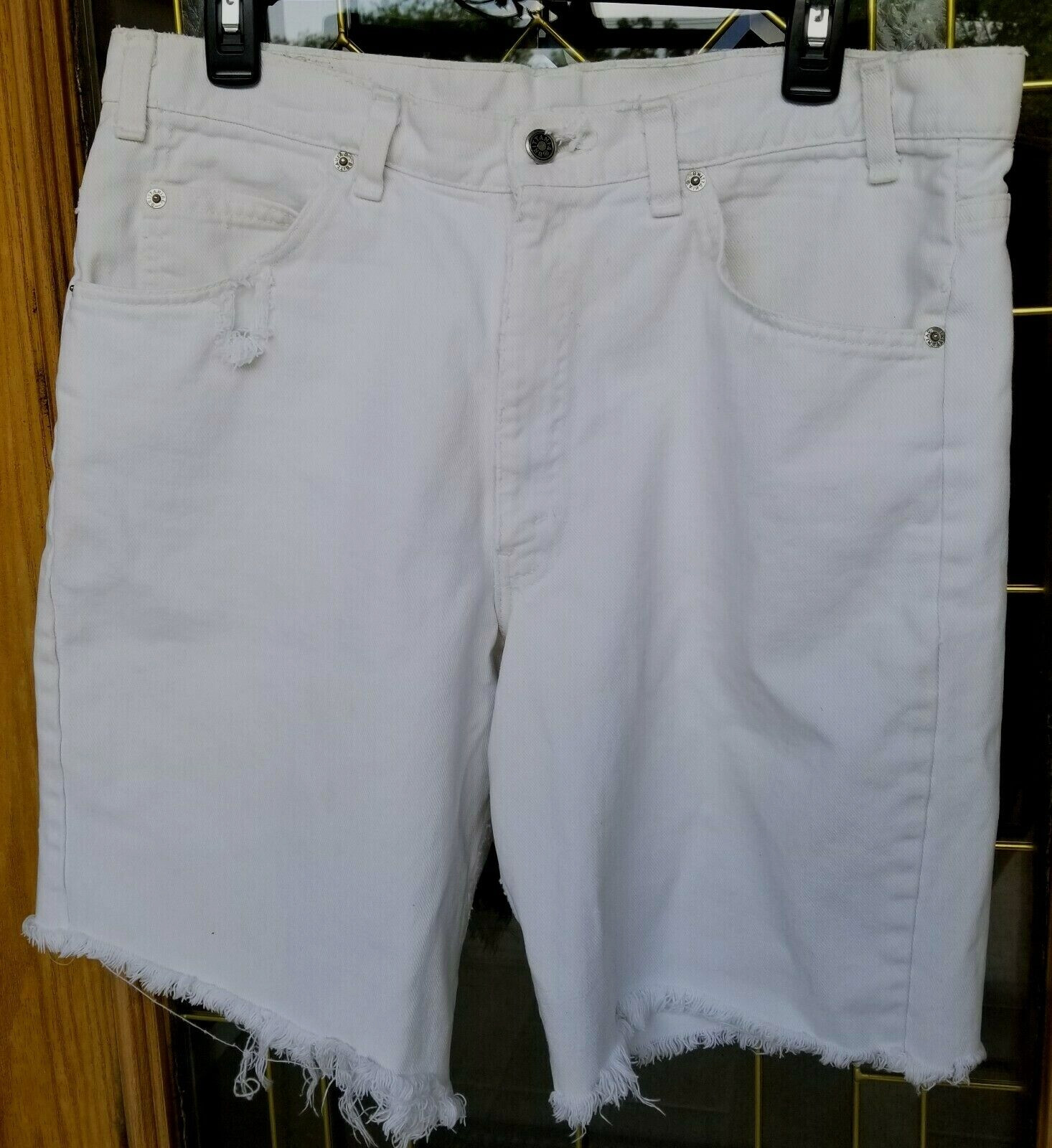VTG Brittania Jean Shorts 35″ Waist White Cutoffs Boho Indie Edgy Trashed *READ*