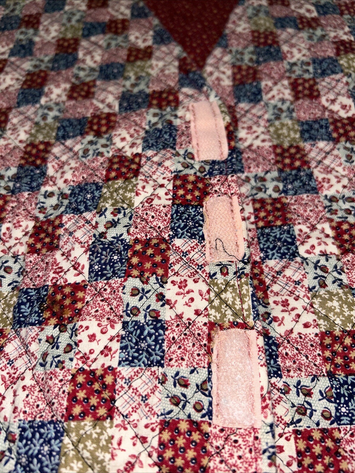 Vintage Handmade Patchwork Quilted Vest. Not Sure On Size See Measurements