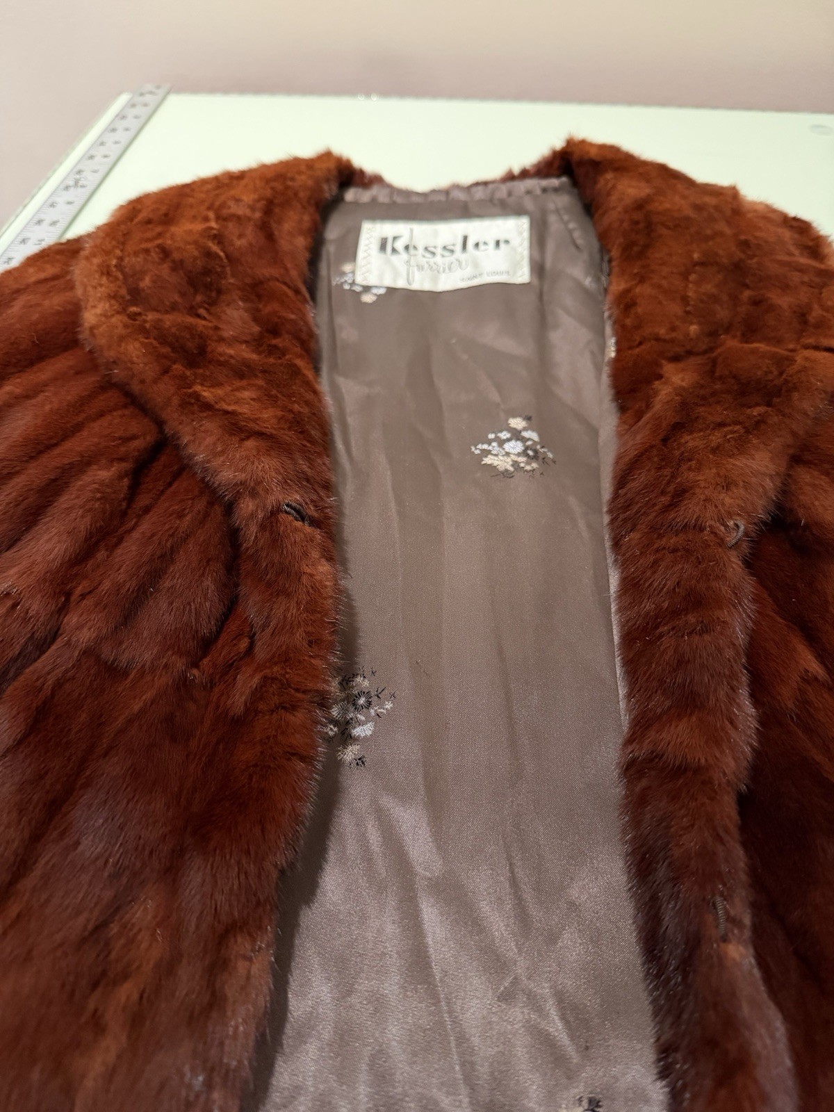 Vintage KESSLER Furrier St Louis Dyed Dark Red Mink Fur Shawl Collar CAPE PONCHO