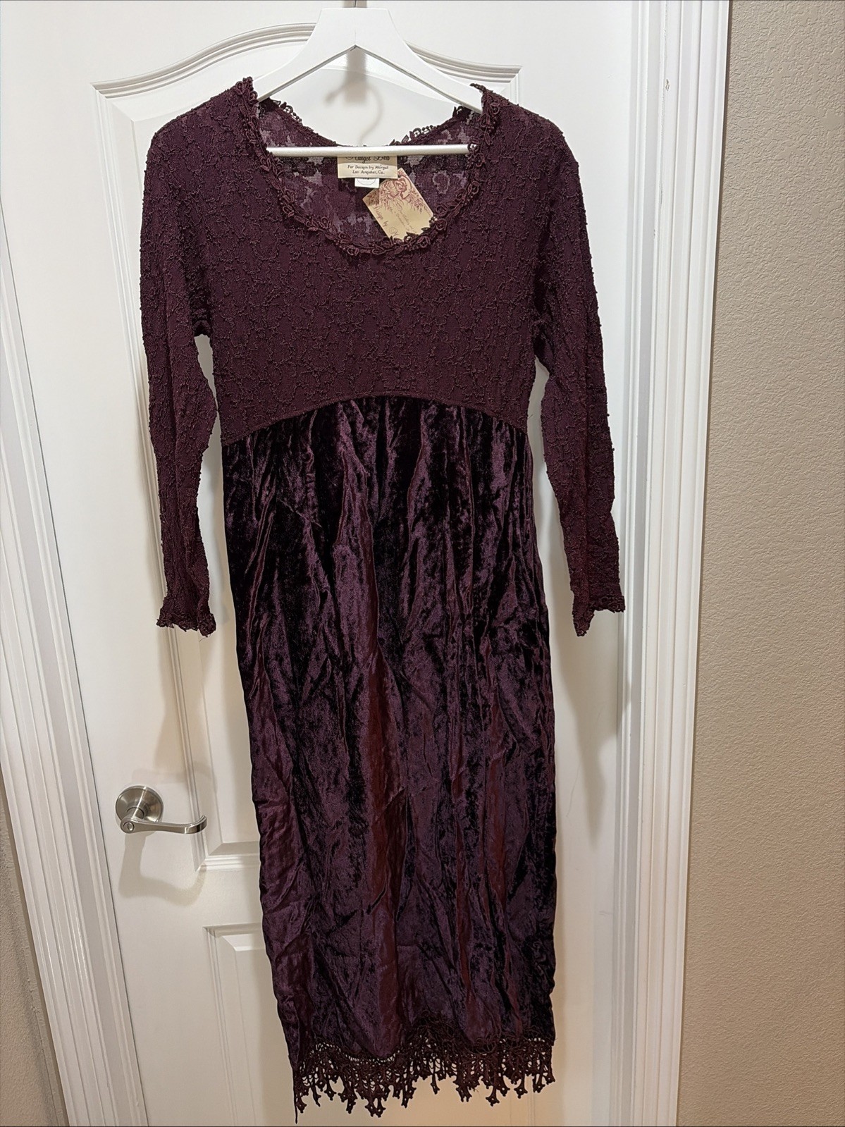 VTG NWT Margot Lea Dress Size Medium Lace Accents Burgundy Maxi Long Sleeve USA