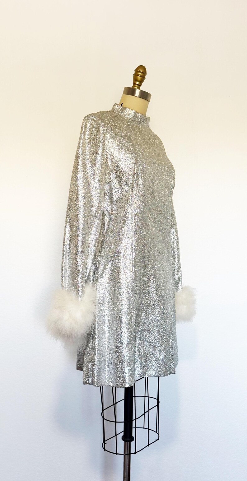 1960s Cocktail Dress / 1960s Party Dress / Silver Lamè Dress / Size Medium