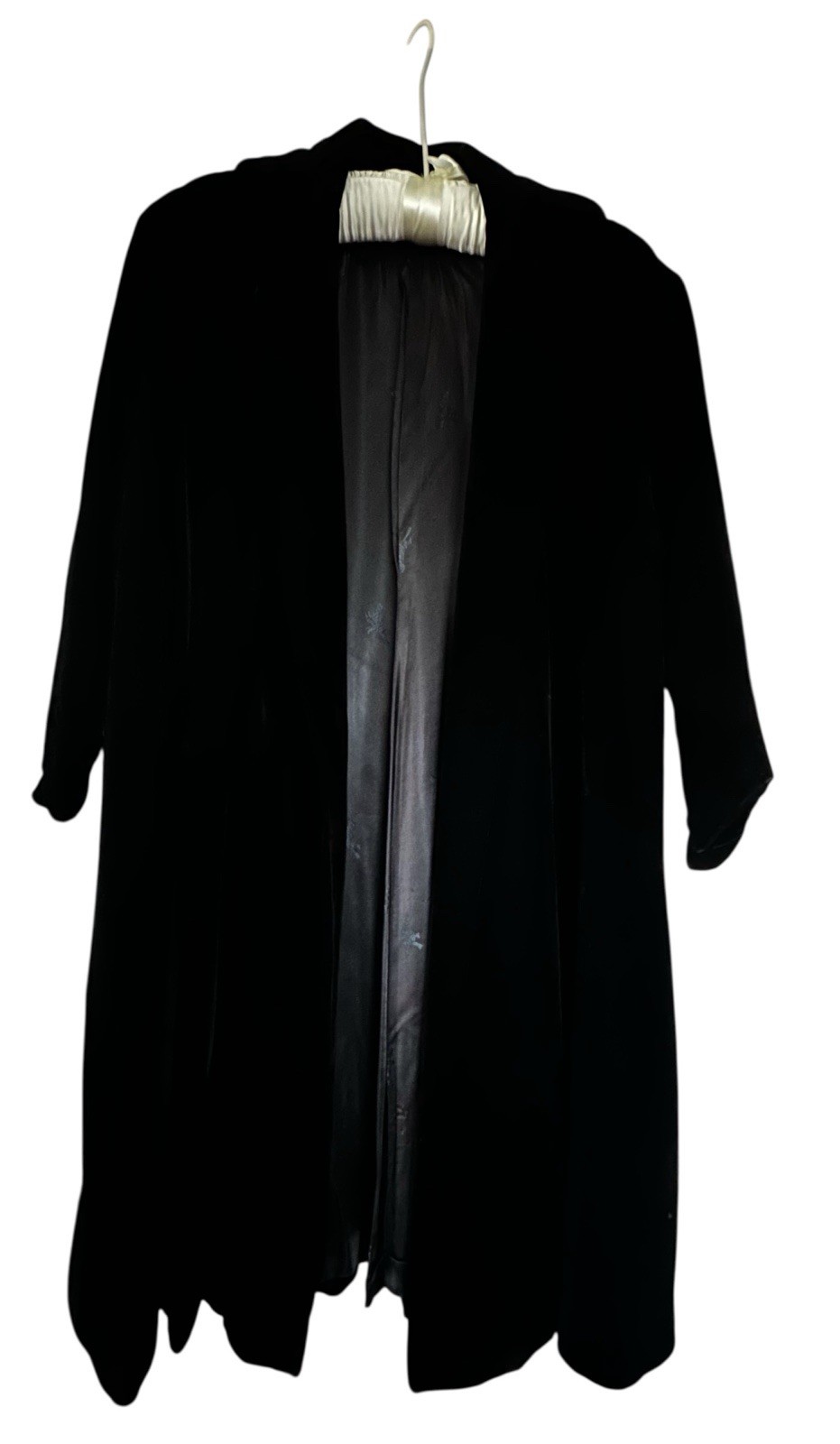 Vintage 1950’s Black Velvet Evening Coat