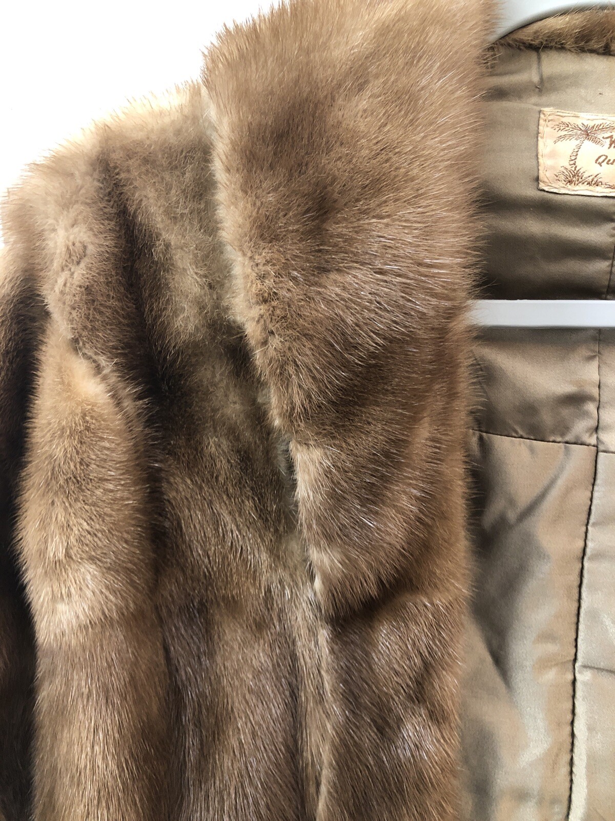 Antique McInerny’s of Honolulu Women’s Fur Stole Vintage