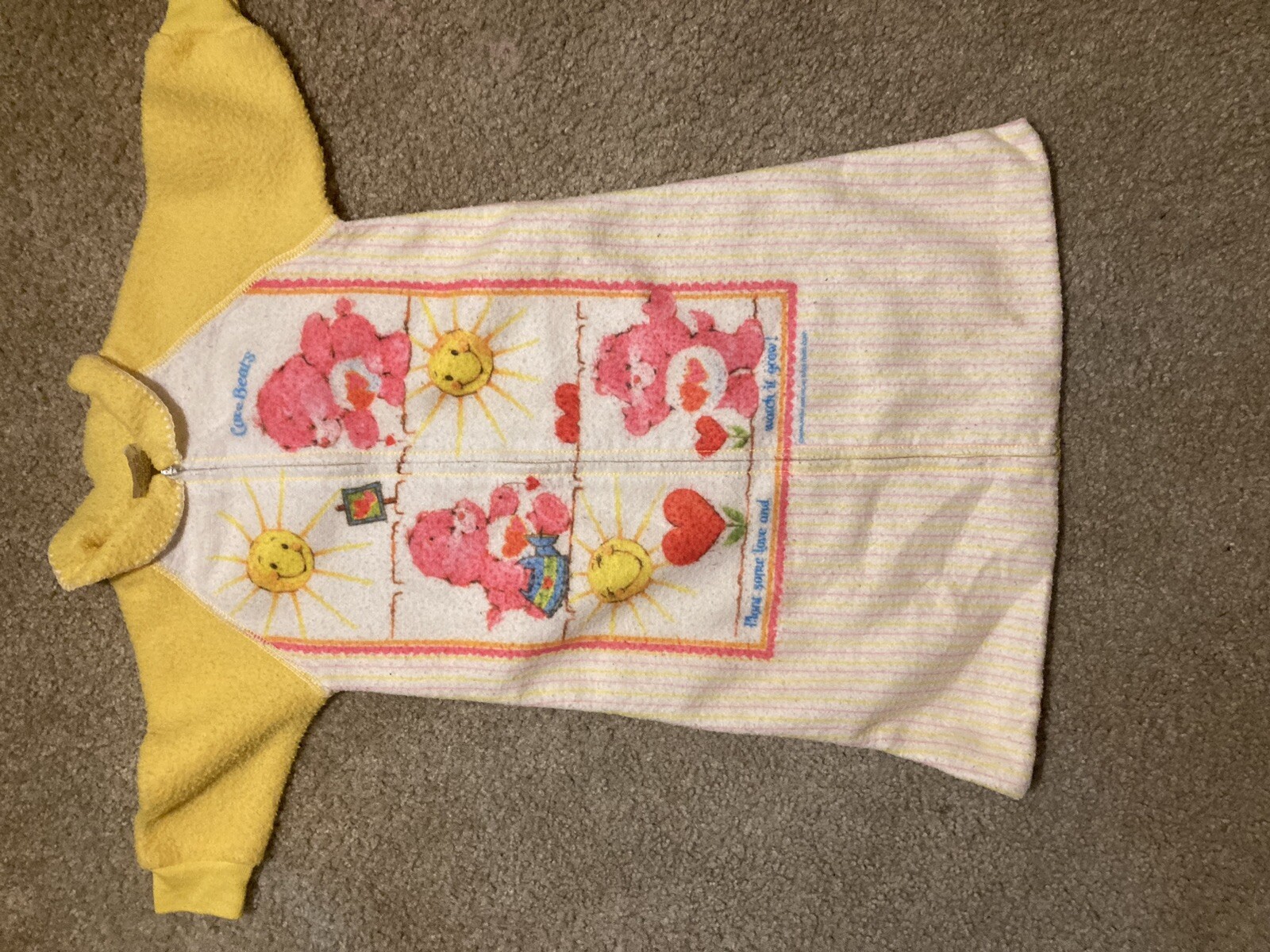 Vintage Carebear Gown 0-14lbs Zip Up Front Made in USA 1980s