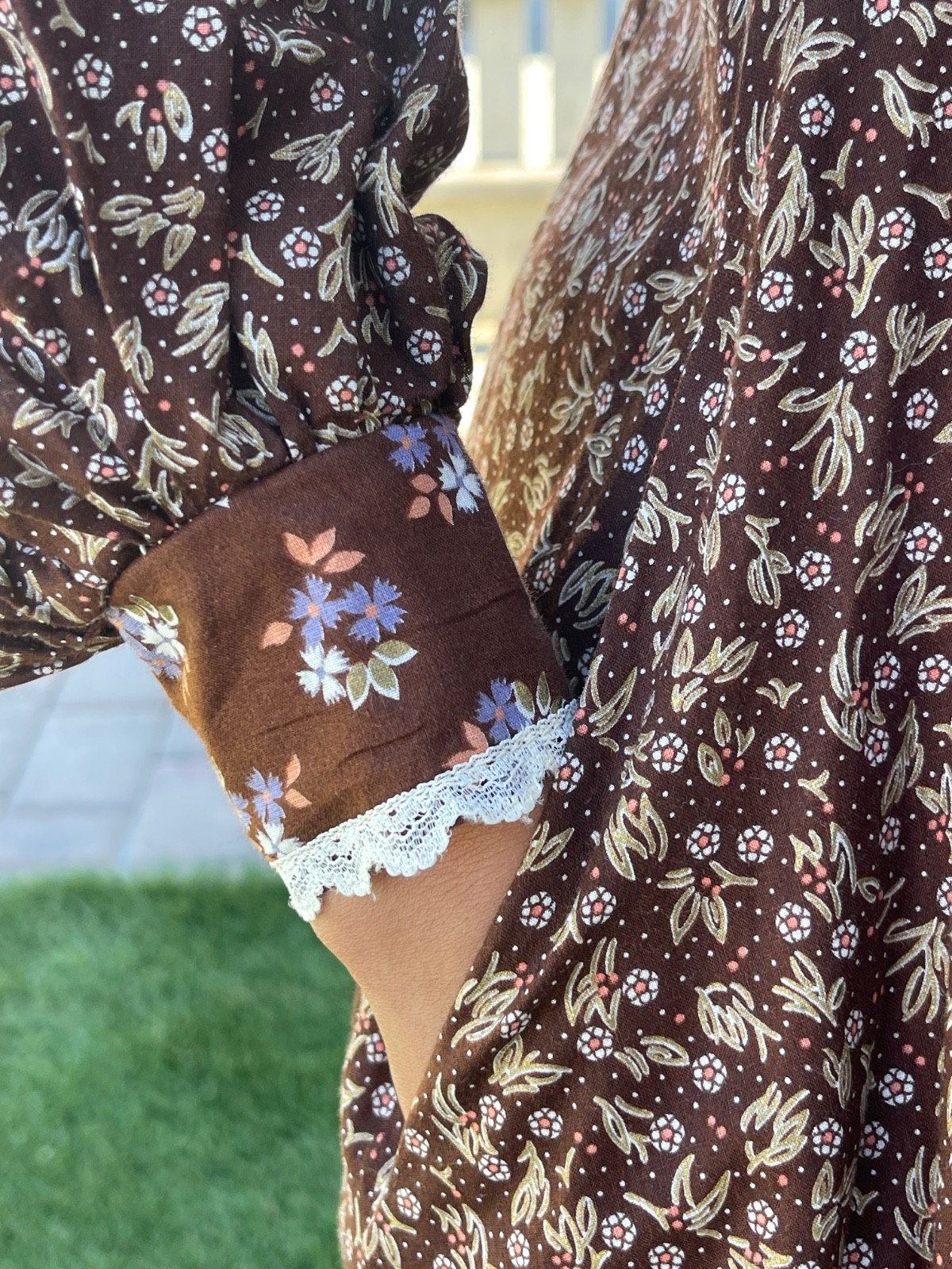 Vtg 1970s Gunne Sax Style Brown Calico Prairie Dress Ruffle Midi Small~Tag Cut