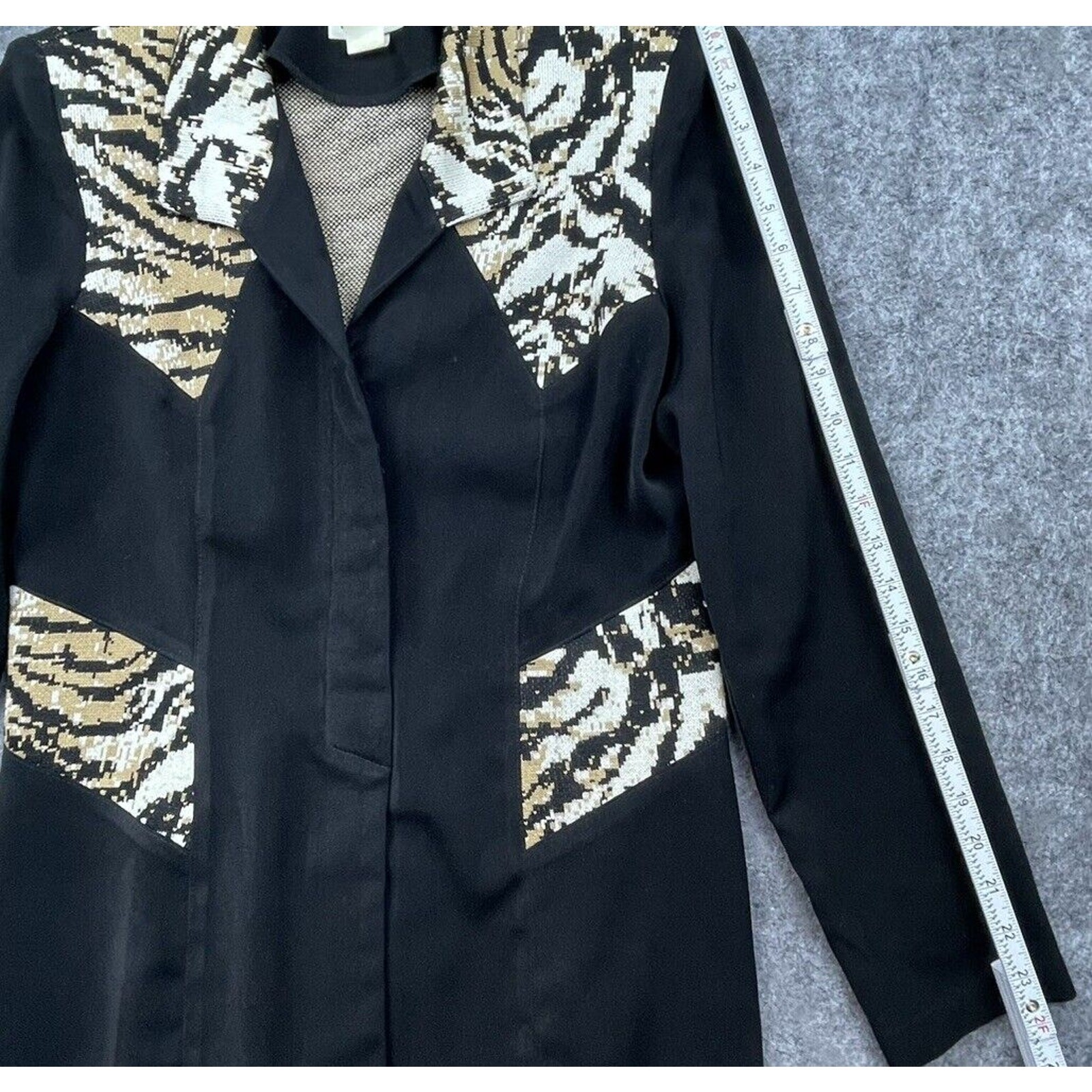 Vintage Design Todays Blazer Womens Large Black Tiger Print Knit Mob Wife Jacket
