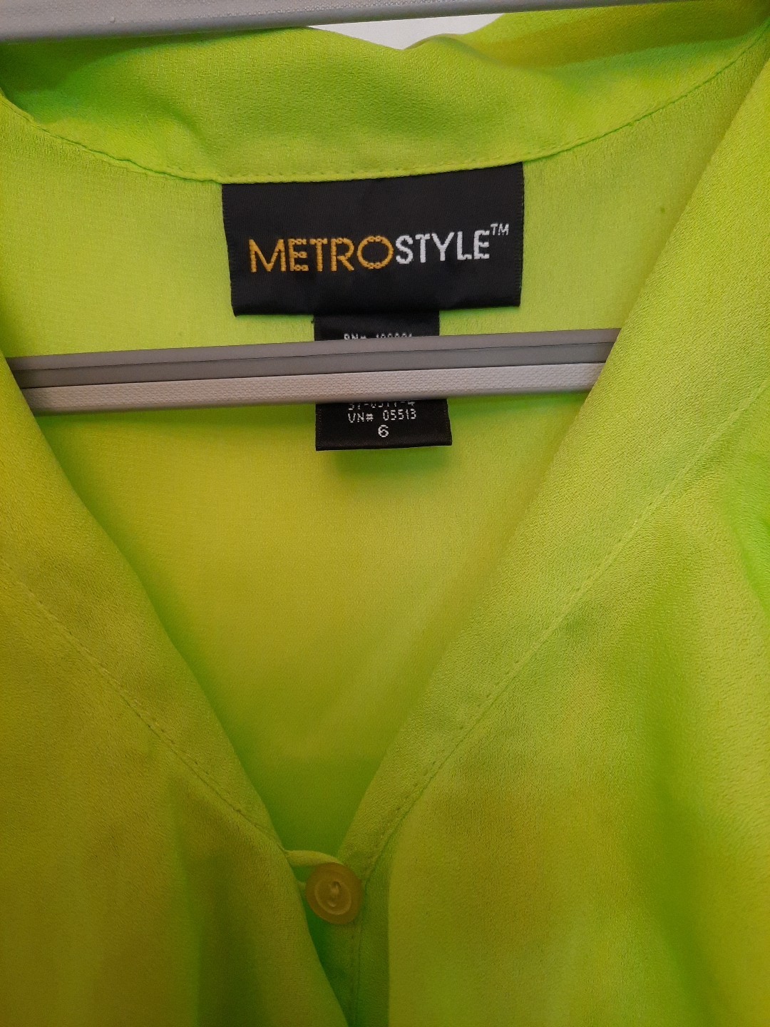 VTG Metro Style Lime Gren Tan blouse with lace size 6 sleeveless