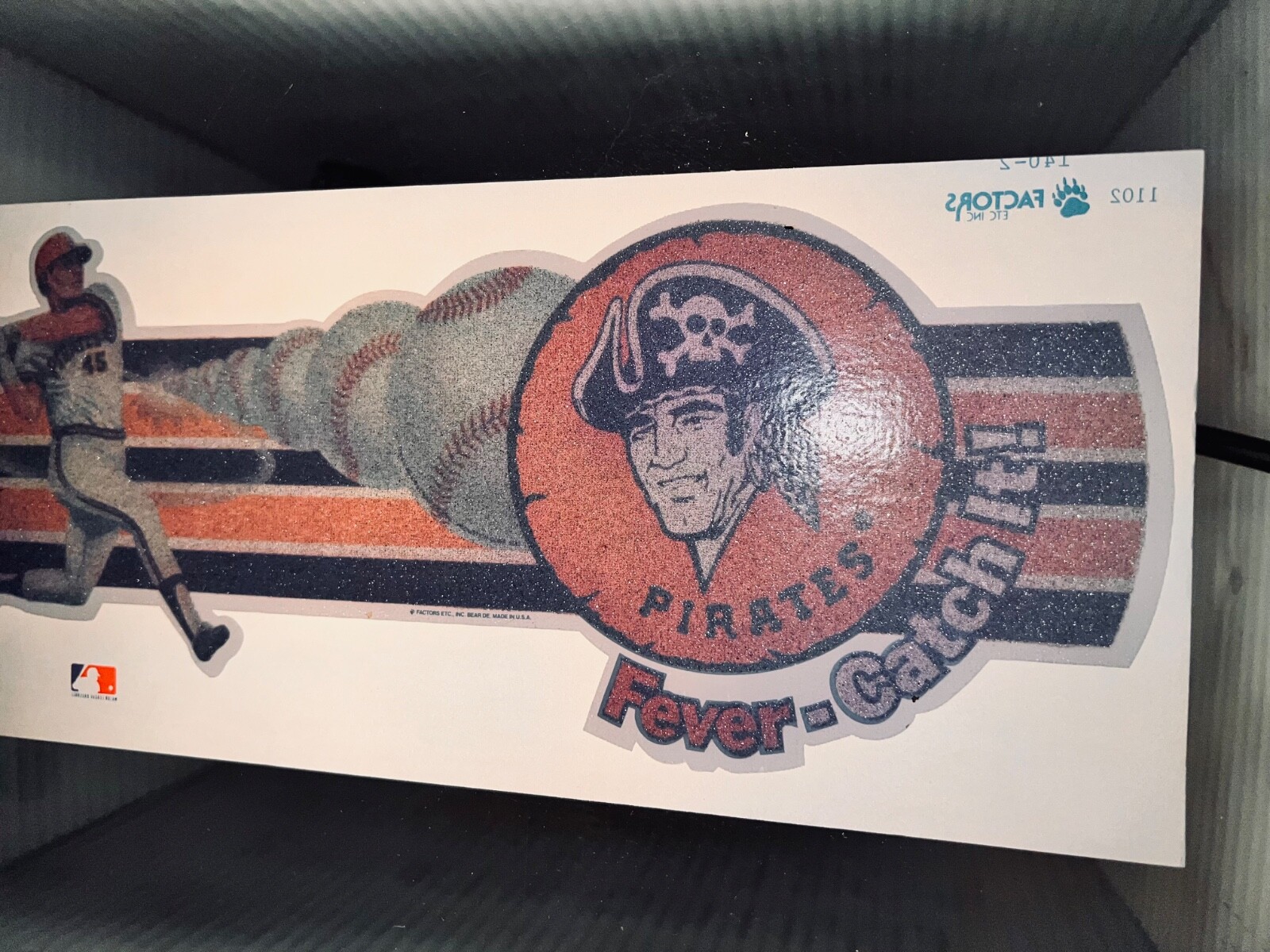 vTg Pittsburgh Pirates Baseball MLB 80s FEVER CATCH IT! LOGO nos T-Shirt Iron On