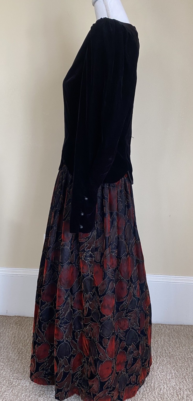 VTG Jessica McClintock 8 (see Measurements) Velvet Dress Black/Red Renaissance