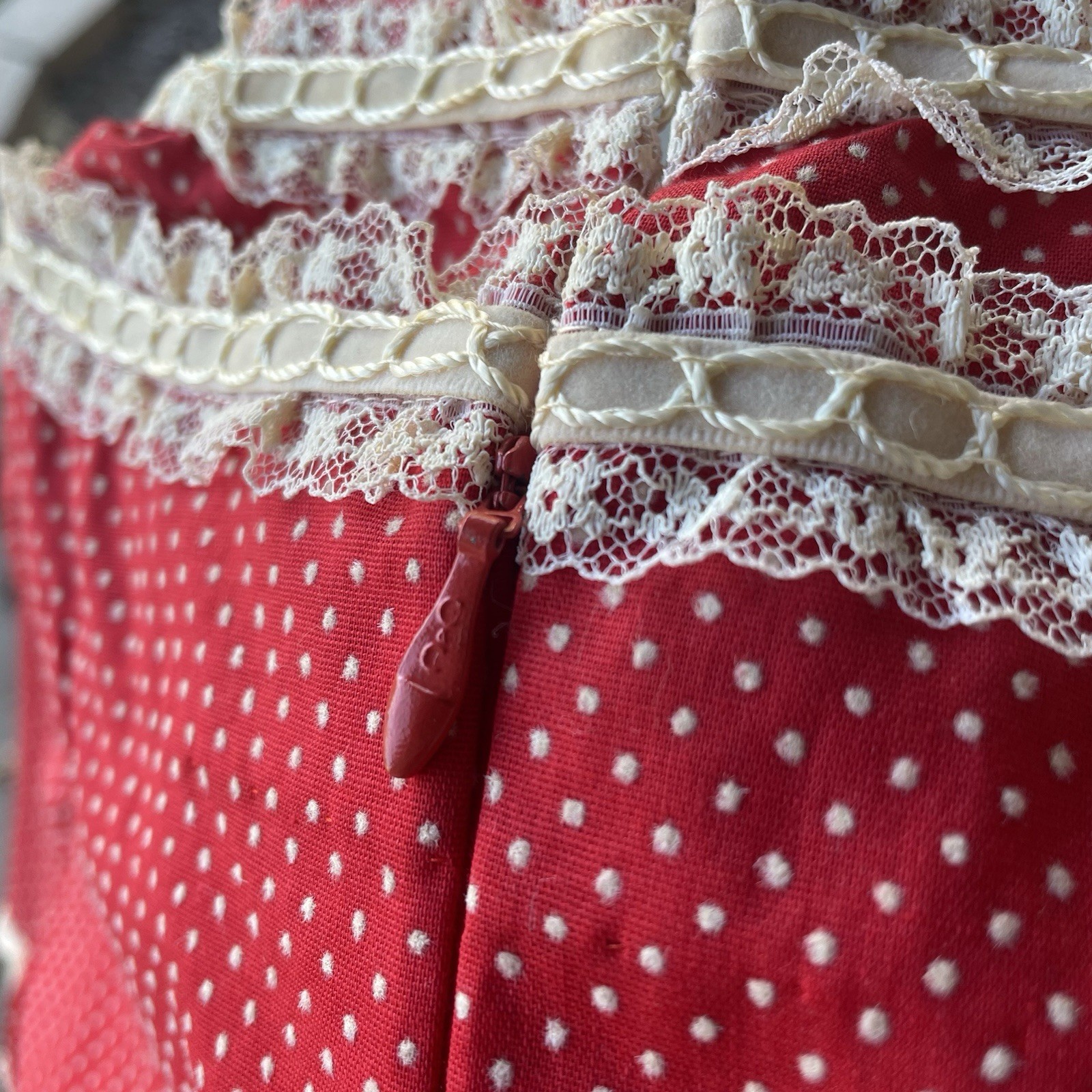 Prairie Cottage Core Vtg 70s Maxi Dress Red White Polka Dot Lace Trim Women’s S