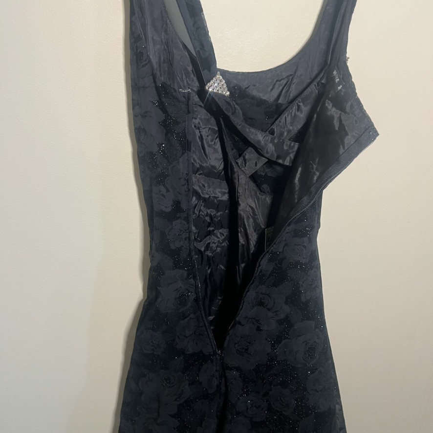 Vintage Zum Zum Black Burnout Velvet Lined Criss Cross Cocktail Dress Size 9-10