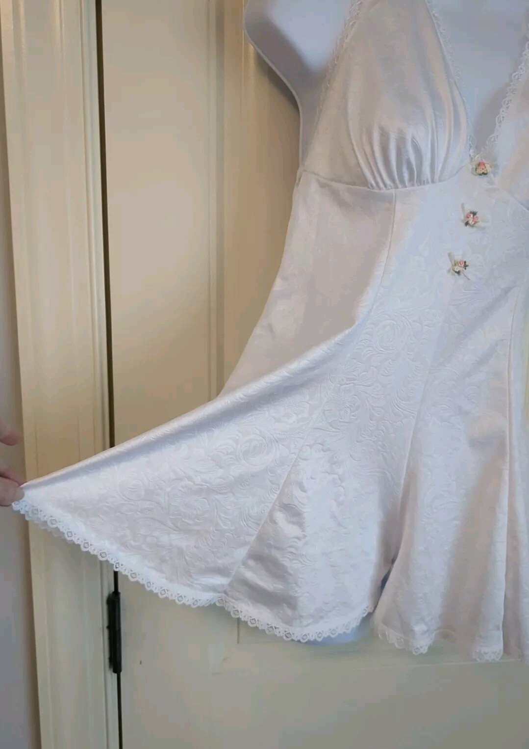 VTG Petra Fashions Liquid Shiny Wet Satin Teddy Romper Playsuit Floral White MED