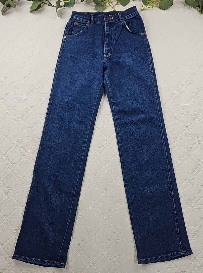 VTG Lee Riders Women’s Blue Denim Straight Leg Jeans VTG Size 10 (12 3/4″) Flat