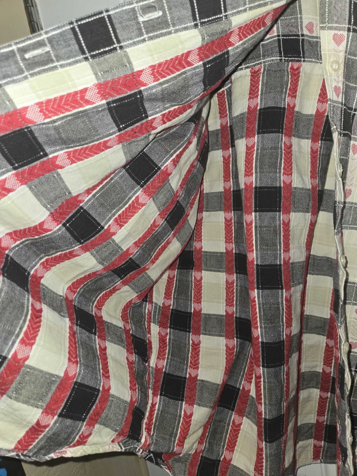 Vintage Capistrano Sport Shirt Sz 3 XL Plaid W/ Heart Pattern Button Front