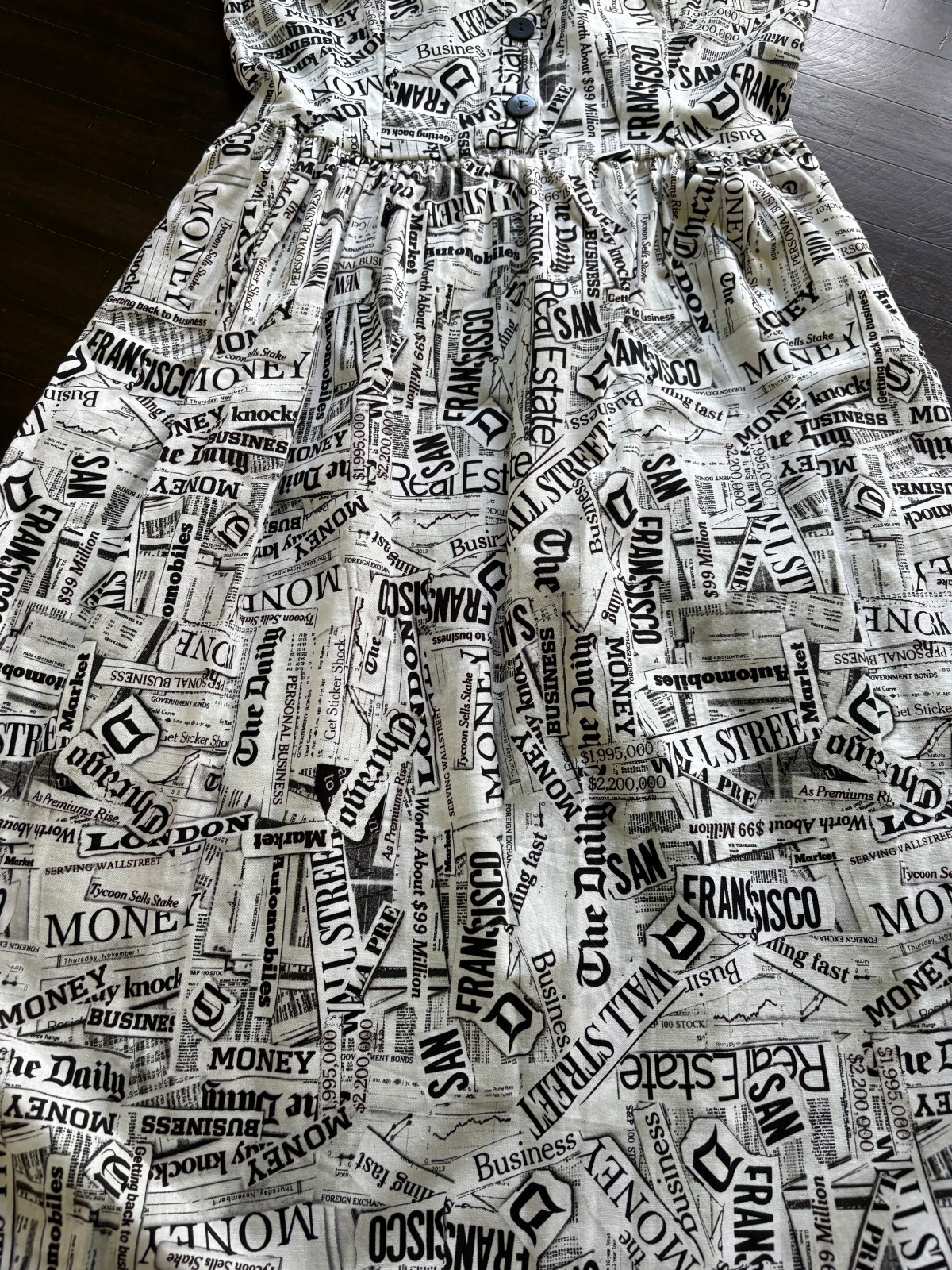 Vintage 1950s STYLE Novelty Print Retrolicious newspaper print cotton dress S/M