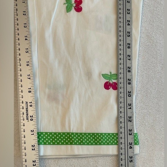 Vintage Quaker Factory Jeans Medium White Women’s Cherry Embroidery Print