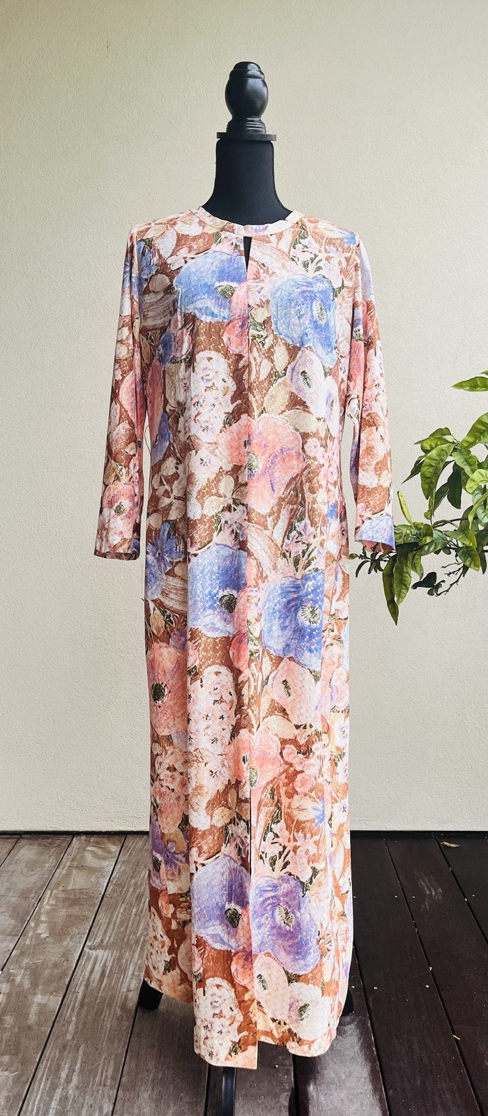 Vintage 70s Maxi Dress Long Sleeve Boho – British Lady – Gold Coral Blue Medium