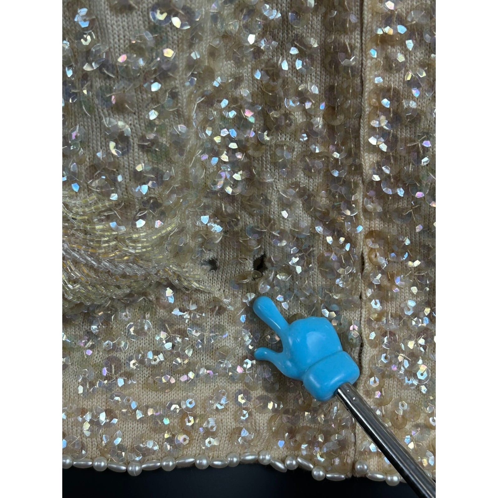 Vintage Sleeveless Sequin Beaded Feather Top Women’s Medium Shell 1950s Flaw