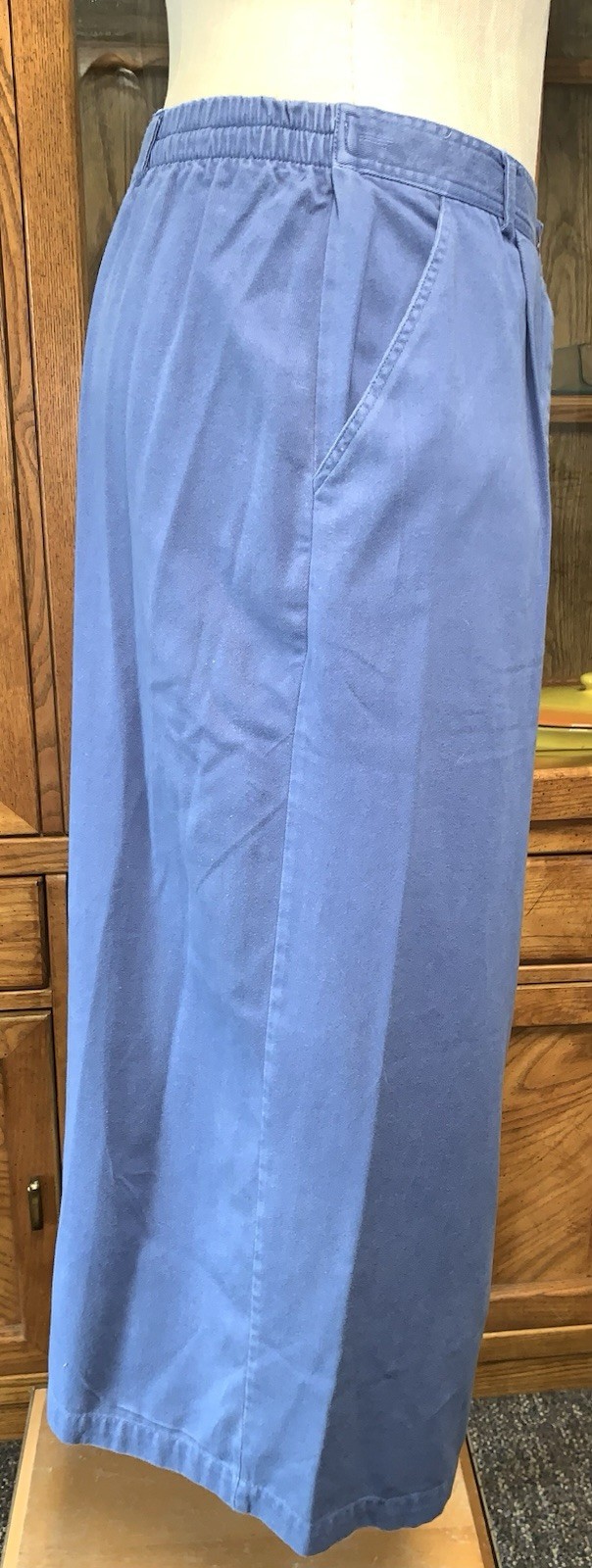 A1 80s SMALL CAPACITY MAXI COTTON BLUE SKIRT FRONT BUTTON STRETCH COTTAGE CORE