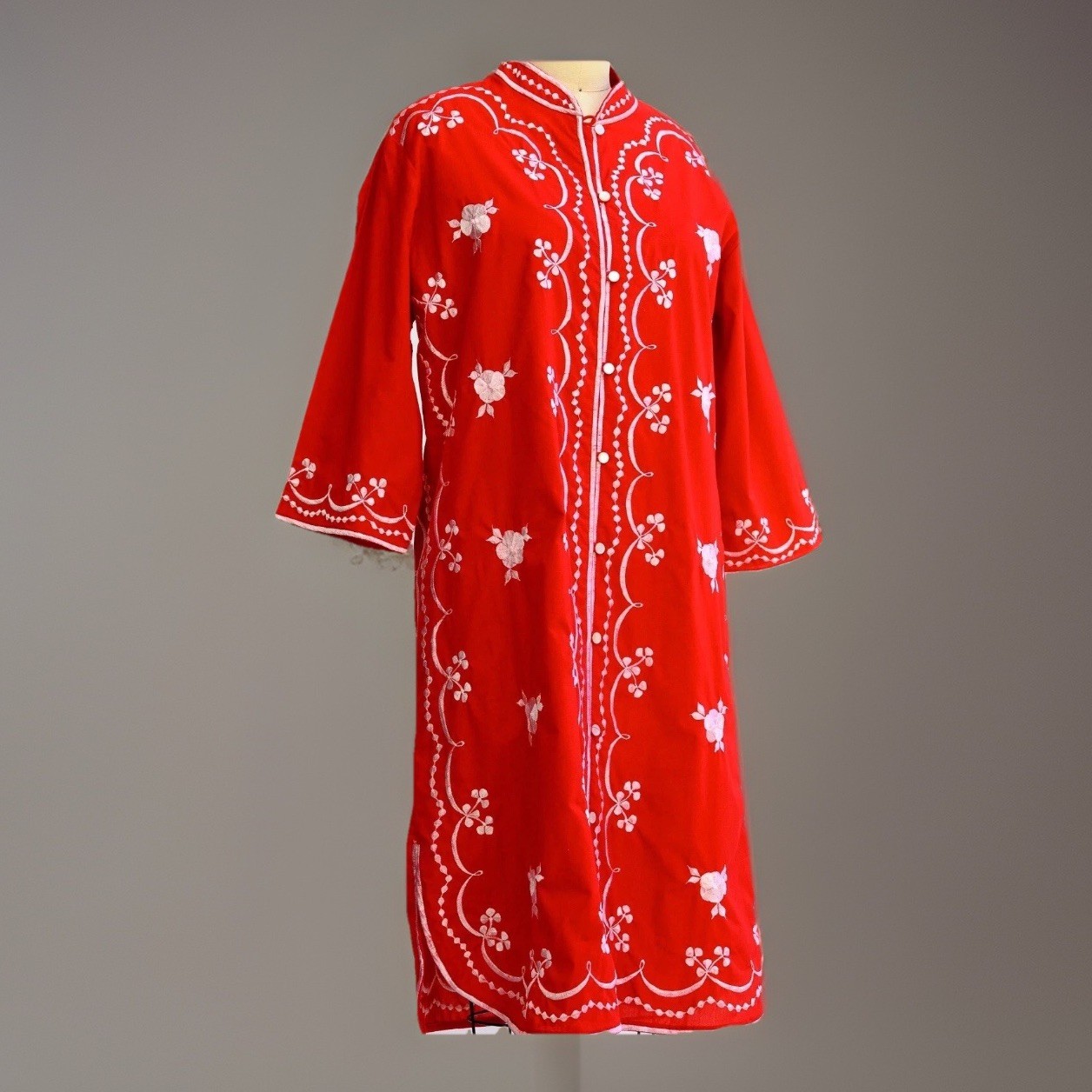 VTG Caro Of Honolulu Dress Red White Embroidered Buttons Down Front 1970’s Sz 12