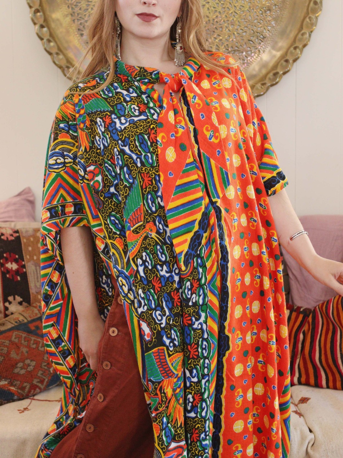 1960s Maxi Caftan Poncho Cape Psychedelic Pussy Bow Neck Phoenix Print Freesize