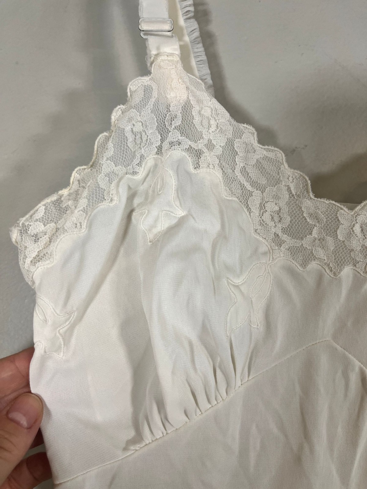 Vintage Floral Lace Lingerie Cream S Feminine Sexy Mod Pin Up Retro Slip 60s