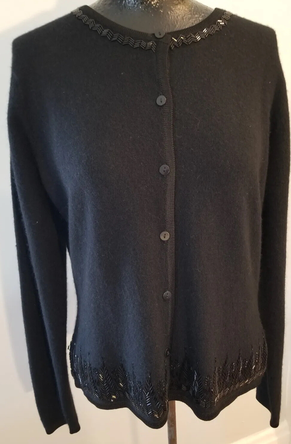 HAROLDS VINTAGE INSPIRED BLACK BEADED SWEATER ANGORA LAMBSWOOL BLEND B=37
