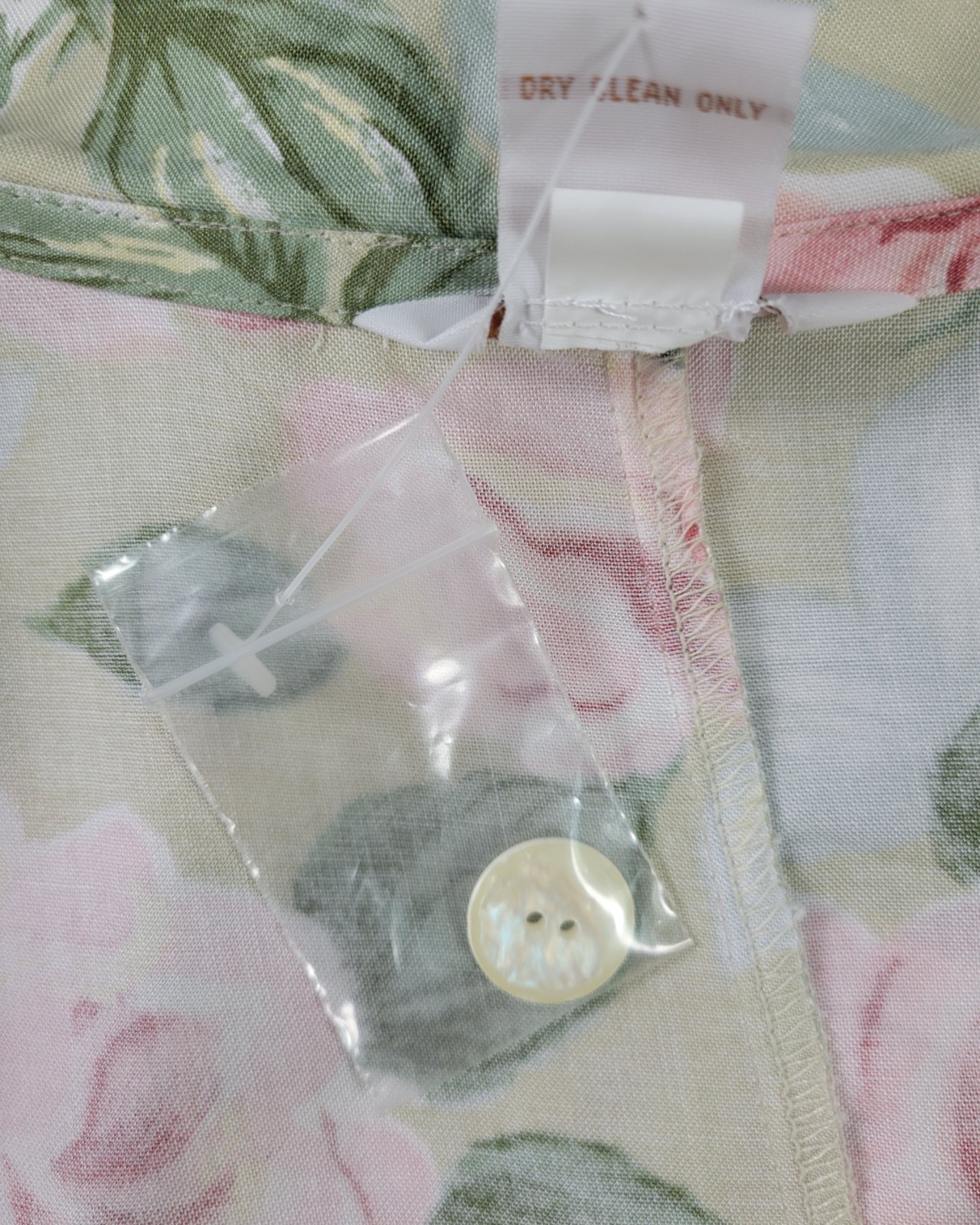 Vintage Ellen Ashley Tan Fit & Flare Button Down Dress w Pastel Florals Size 8