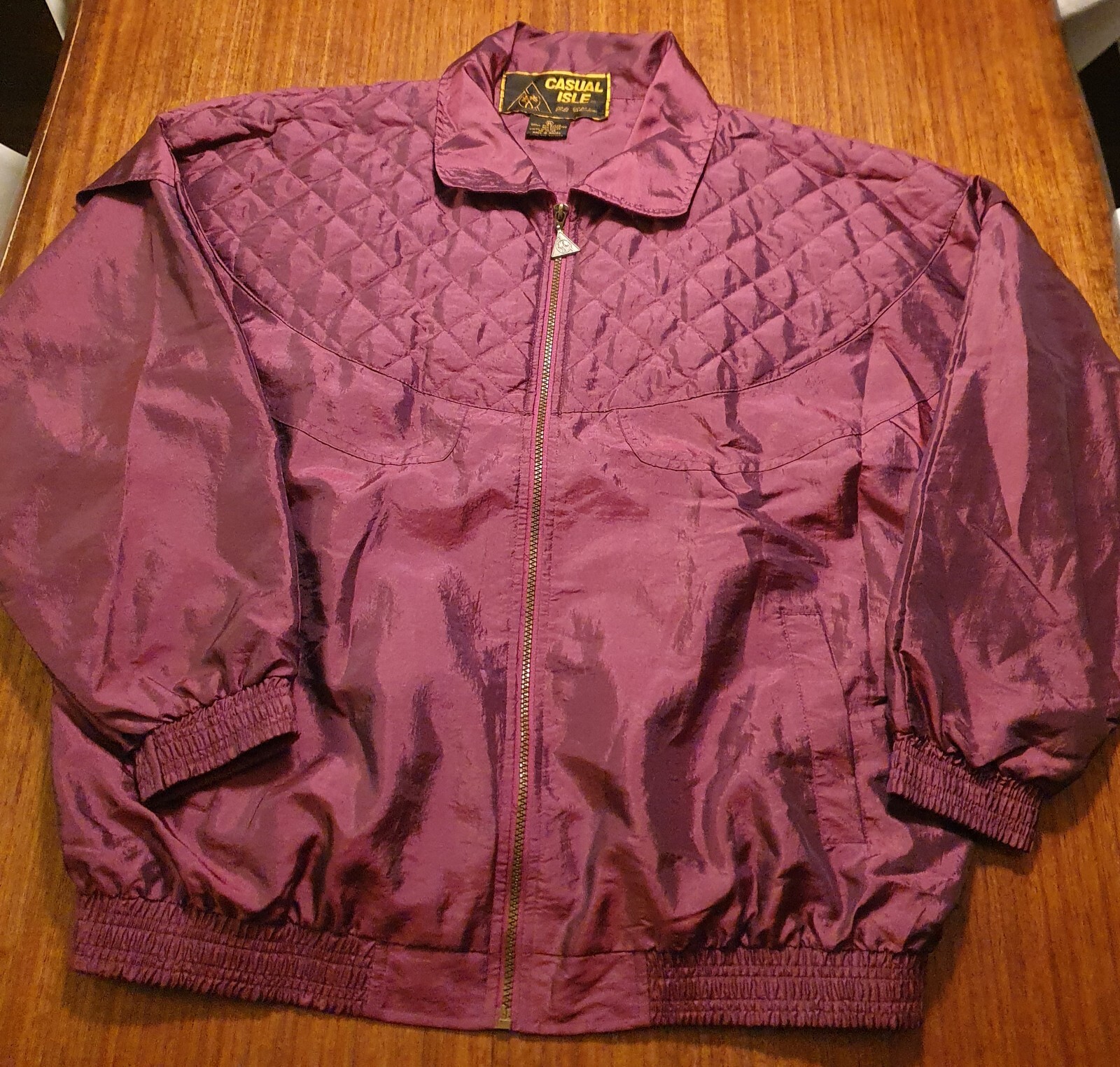 Vintage 80’s Casual Isle XL Burgundy Wine Windbreaker Iridescent Jacket
