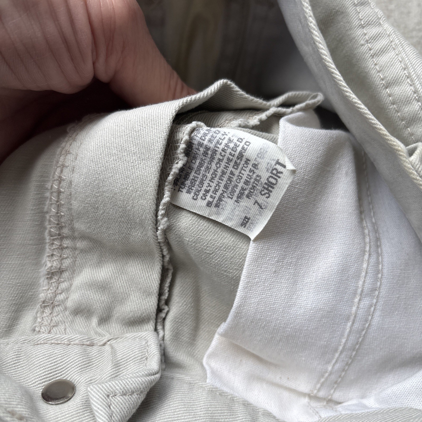 Vintage 90s LEE Cargo Pants Wide Relaxed Khaki Tan Beige USA Juniors 7 S