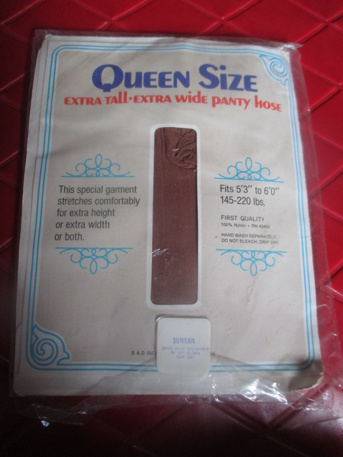 QUEEN SIZE Vintage SUNTAN Extra Tall Extra Wide PANTYHOSE-145 to 220 lb – 1970’s