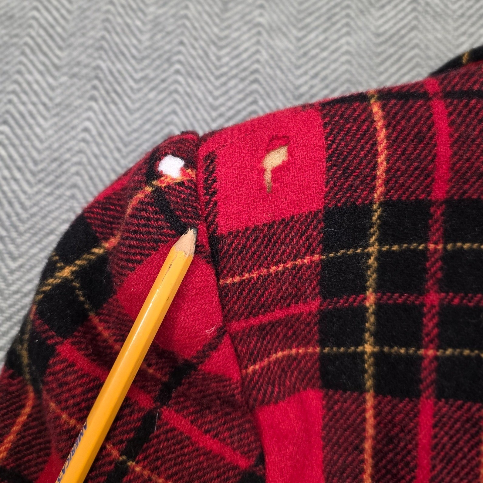 Vintage Donnybrook Red Black Plaid Blazer Jacket 11/12 Ukraine 90s Grunge Punk