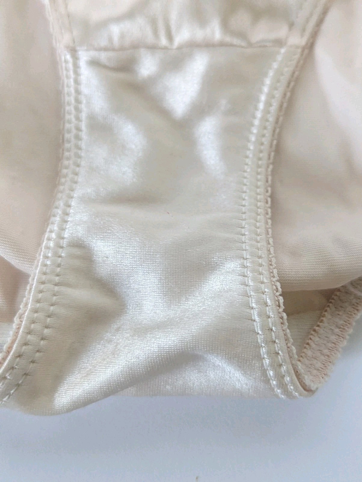Vintage Victoria Secret Second Skin Satin Bikini Hi Cut Panty Champagne M Gold