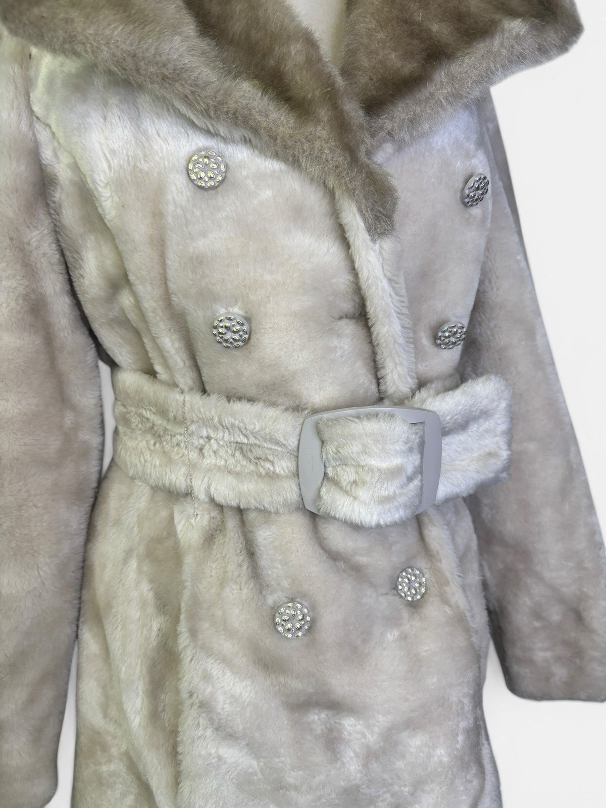 VTG Betty Rose ILGWU Union Made Beige Faux Fur Belted Coat Women’s