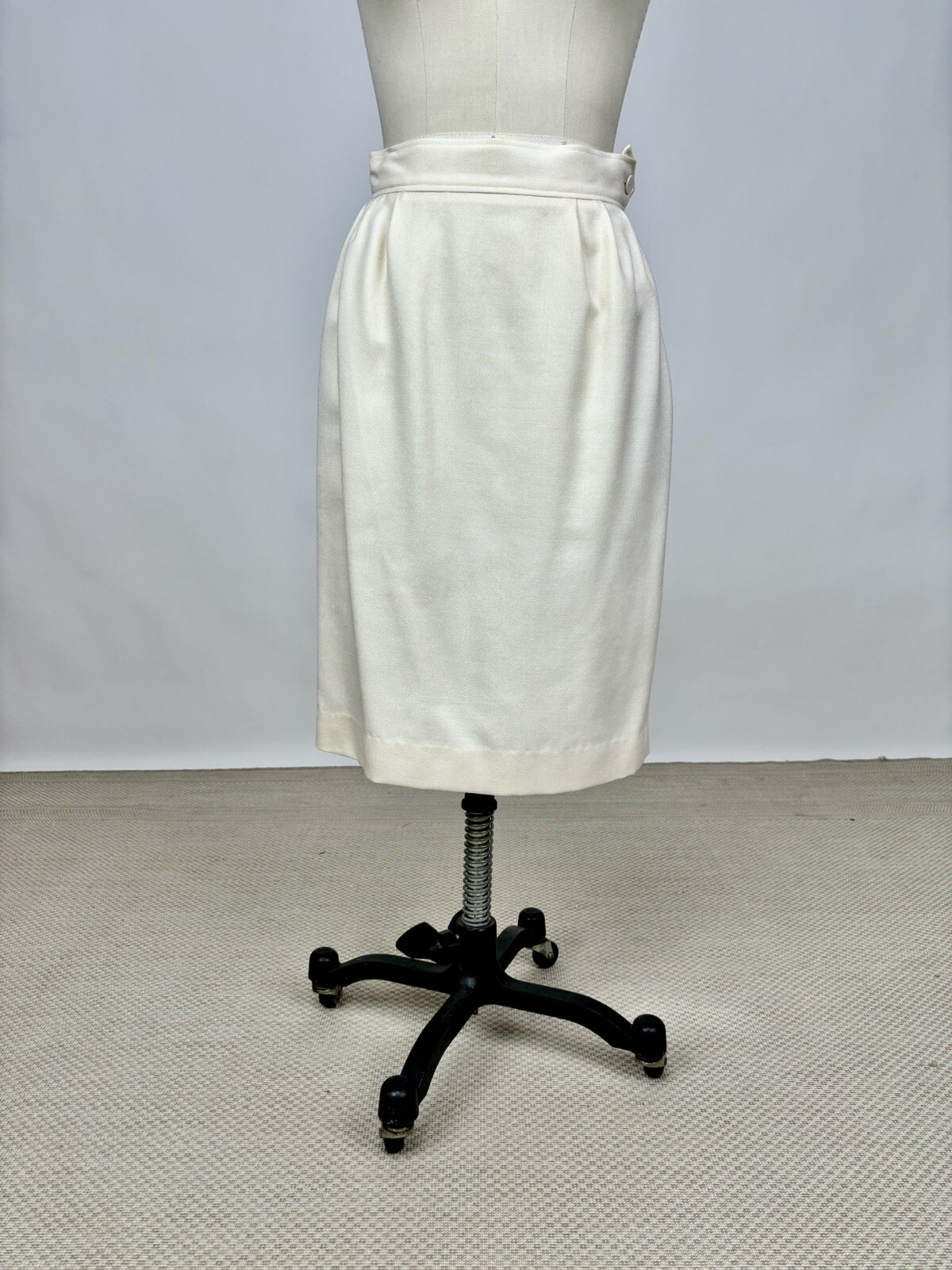 Vintage 1980s White Wool Rayon Courreges Paris Pencil Skirt Acetate Lining