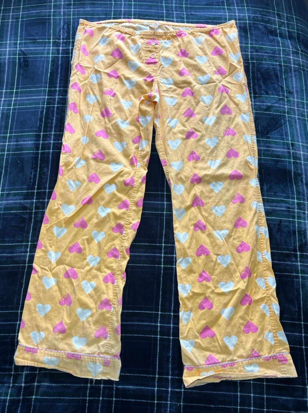 Vintage 2000s Light Orange Aeropostale pjs w/ pink&white hearts. Size S