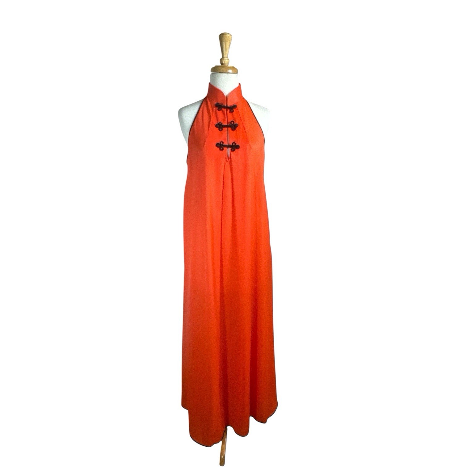 Vtg 1960s Blanche Erika McGowan Coral Mandarin Collar Frog Closure Nylon Gown