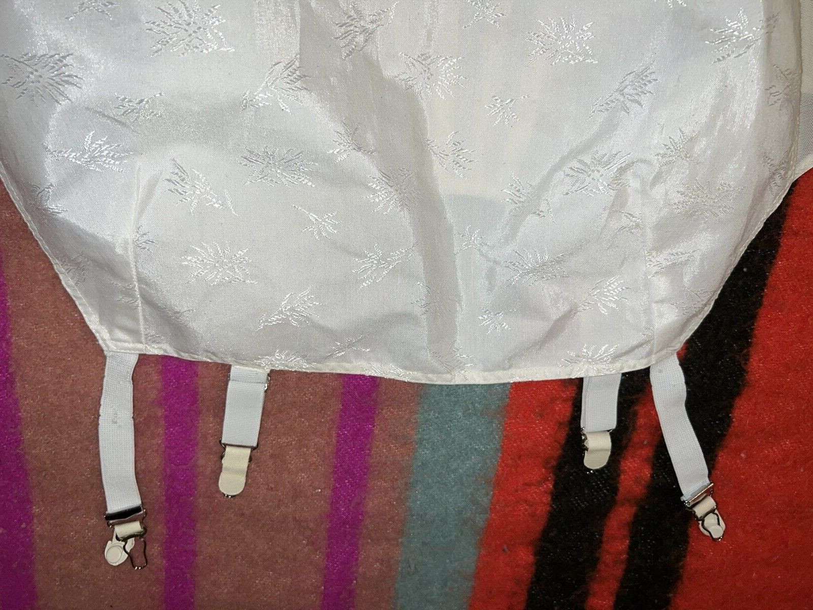 Vintage Wynette By Valmont Garter Belt Size L-30 RARE!!