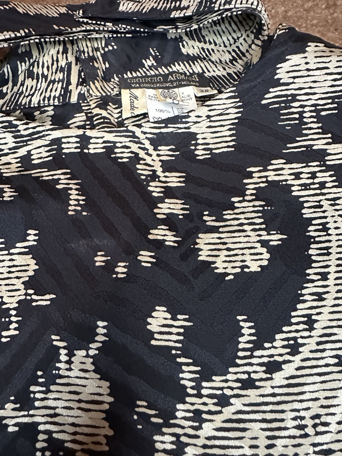 Vintage Giorgio Armani 100% Silk High Neck Paisley Blouse Italy Size 38