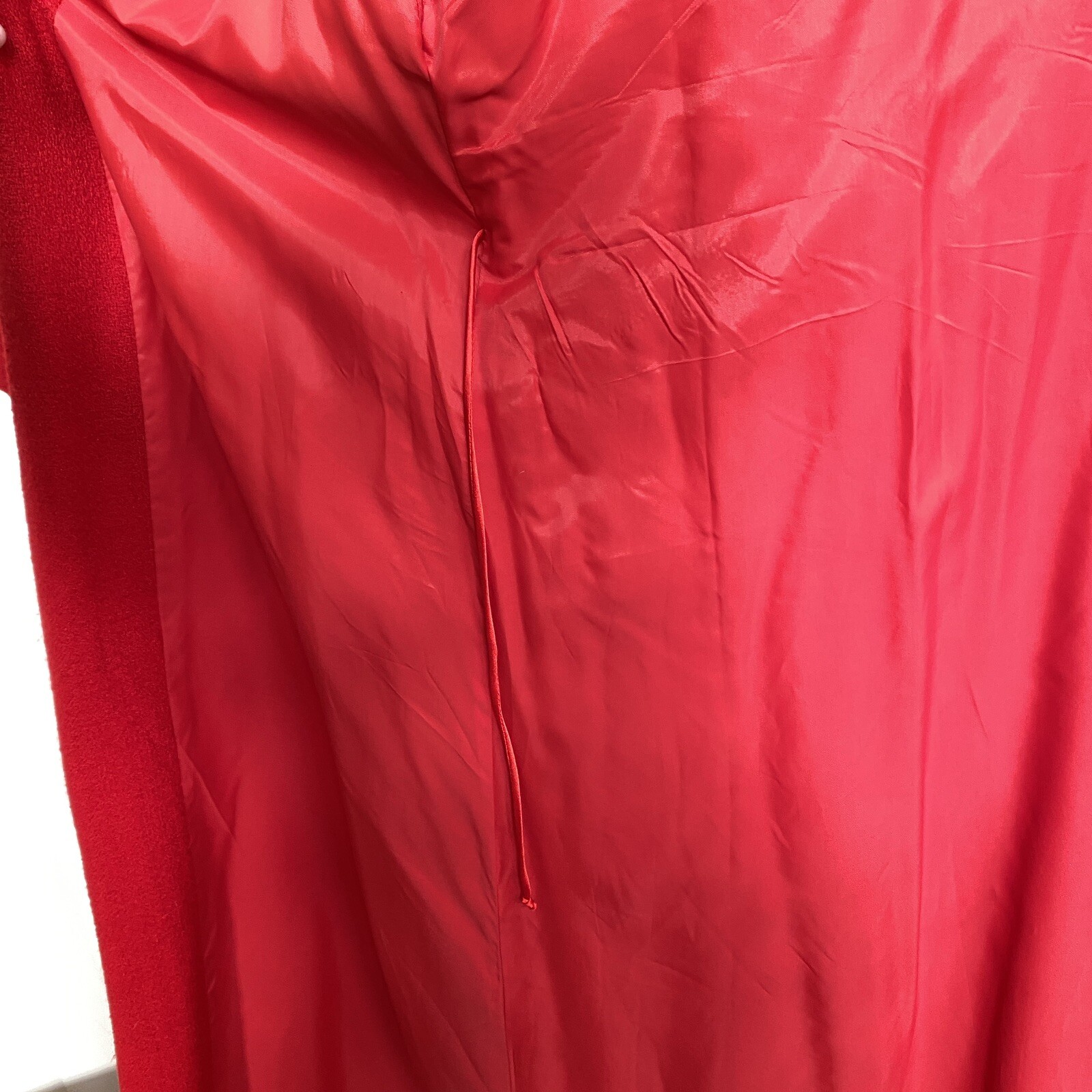 Valentino Intimo 100% Wool Red Robe Velvet Collar Lined Petite SAKS Vintage
