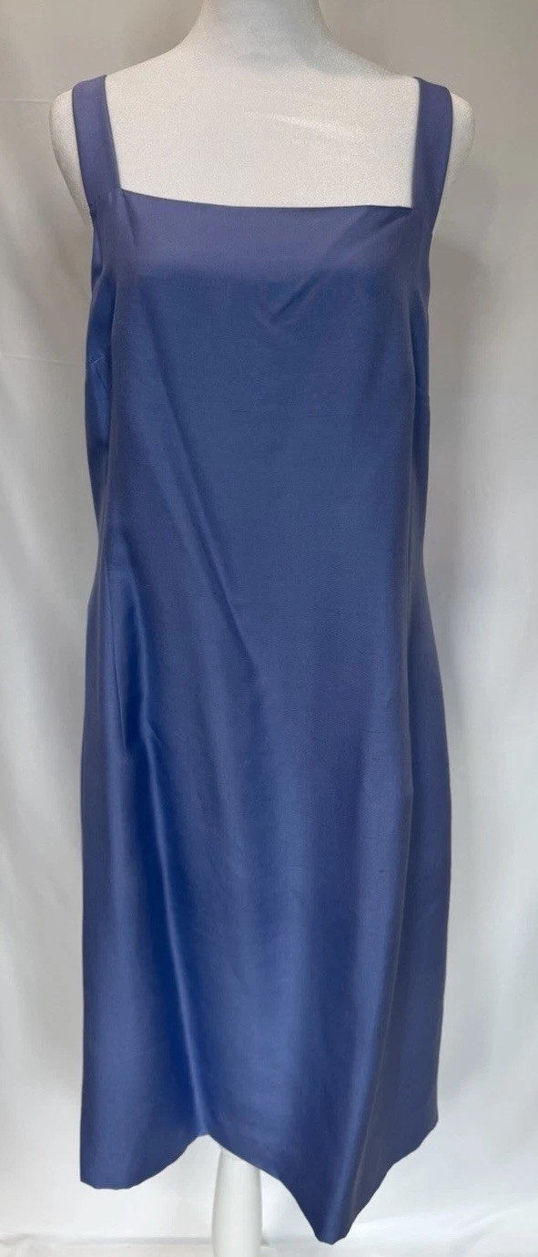 Vintage Ann Taylor Women’s 100% Silk, with acetate lining, cross back dress.