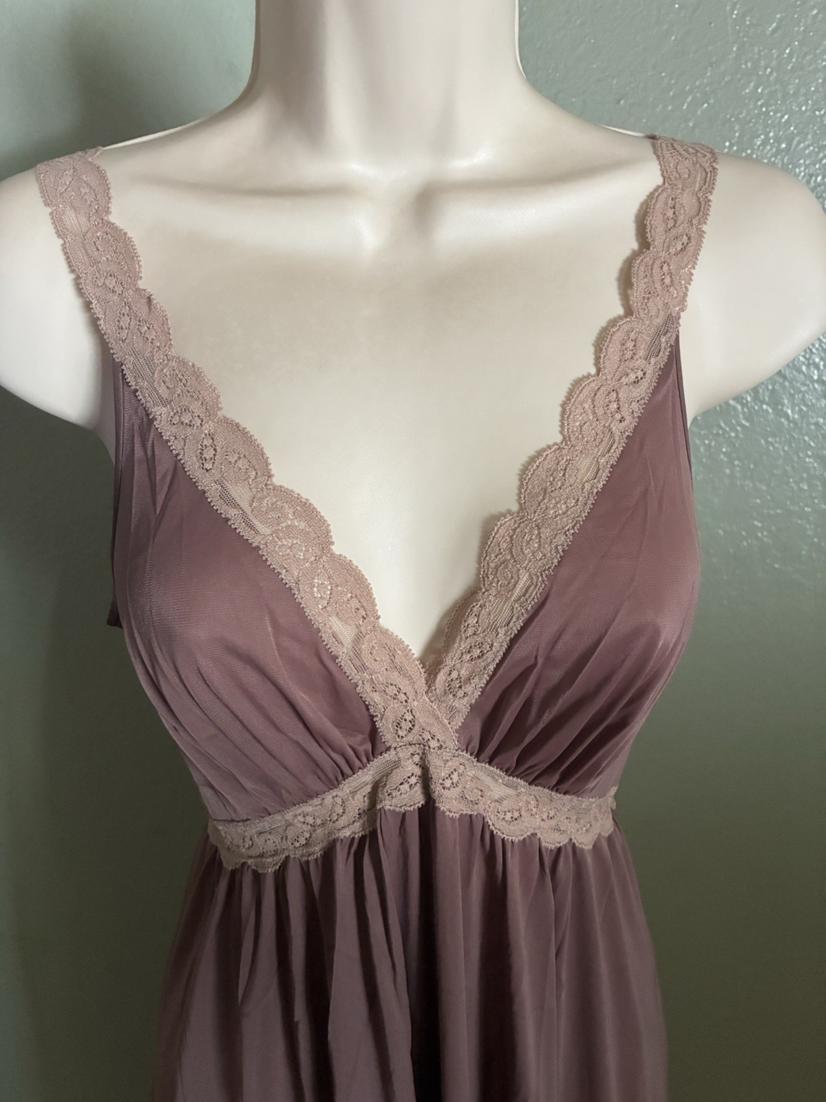 S OLGA NIGHTGOWN 9163 BROWN