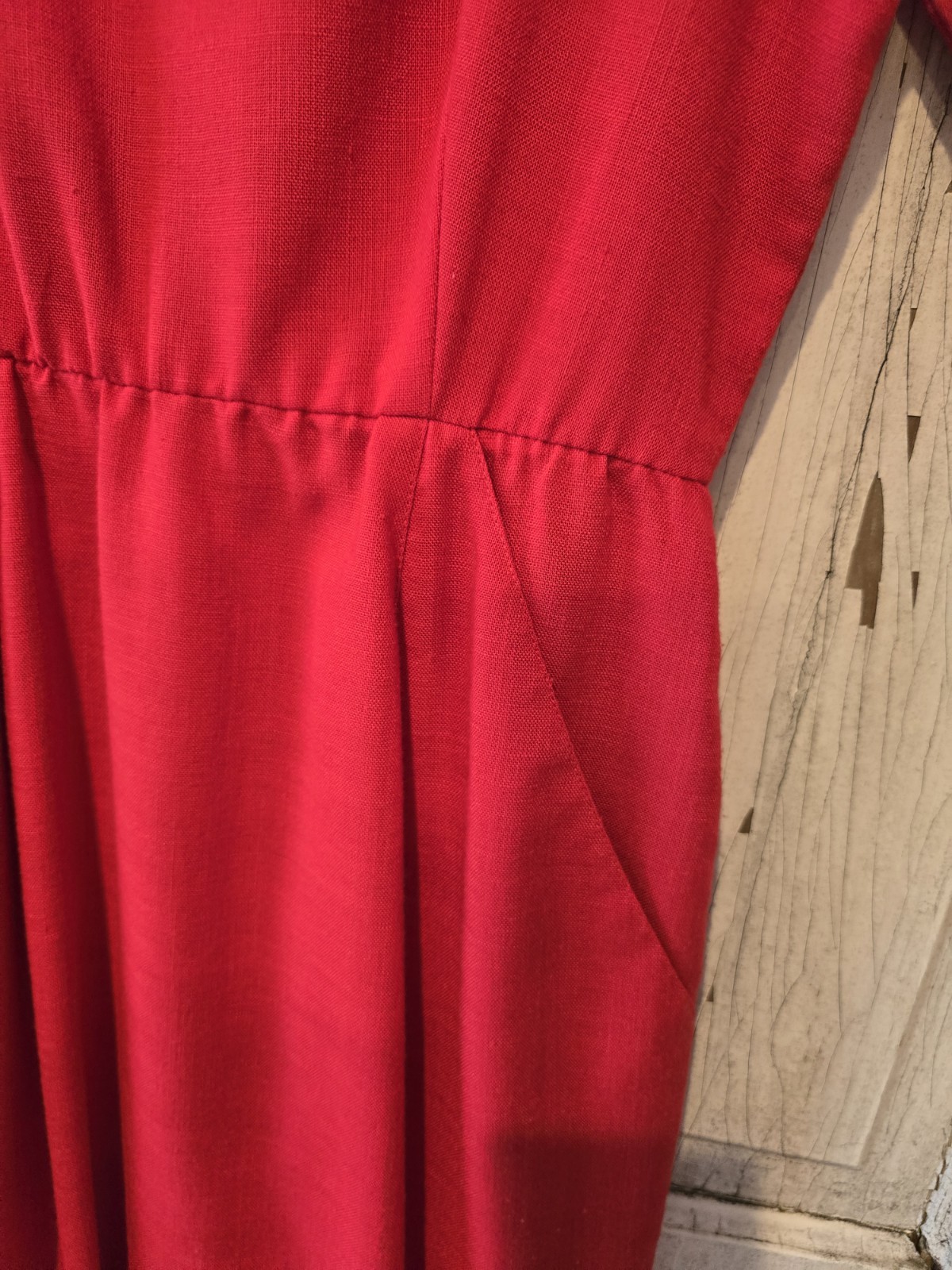 Vintage Red Dress With Pockets Zipper Closure Pin Tuck Pleats Size 8