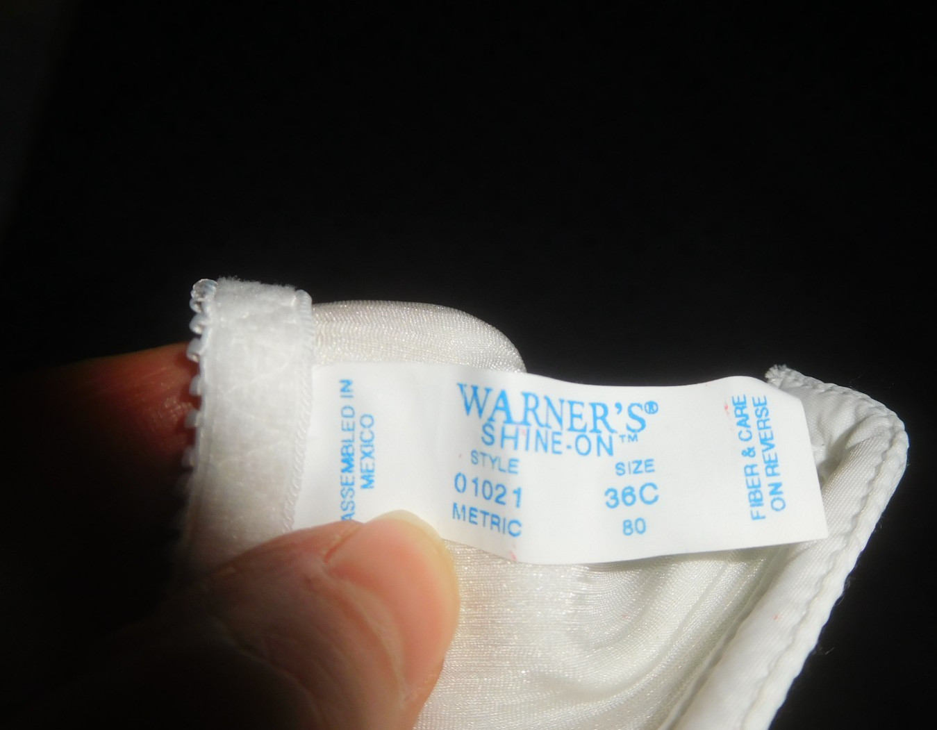 VTG Warner’s 01021 Shine On White Satin Unlined Bra Lace Trim Front Closure 36C