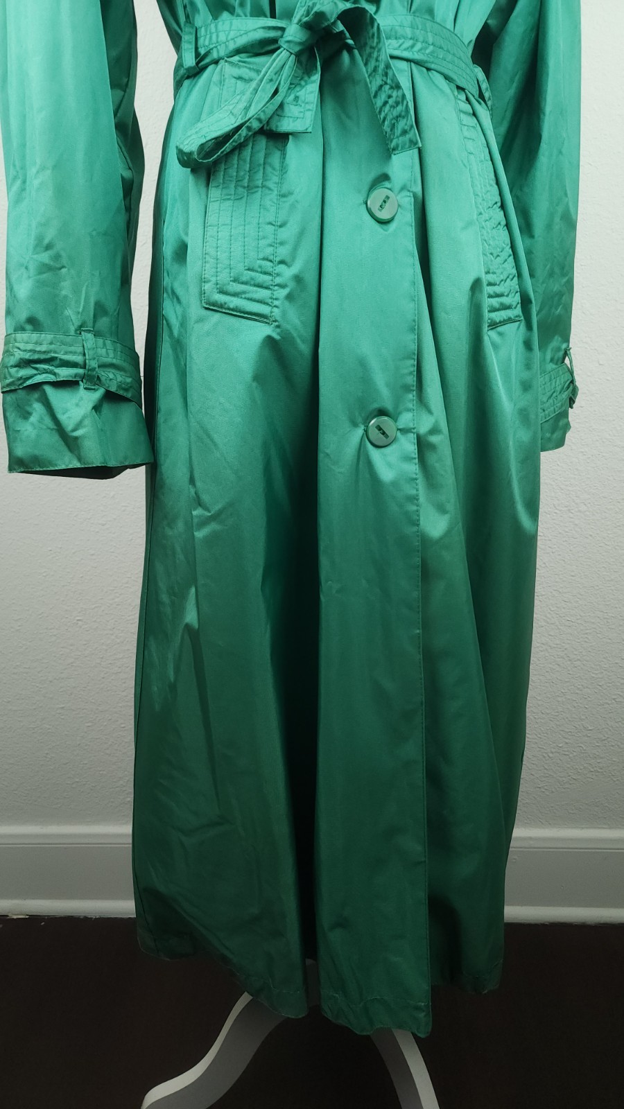 Vintage 70s 80s Green Raincoat Trench Belt Water Resistant Shoulder Pads Size M