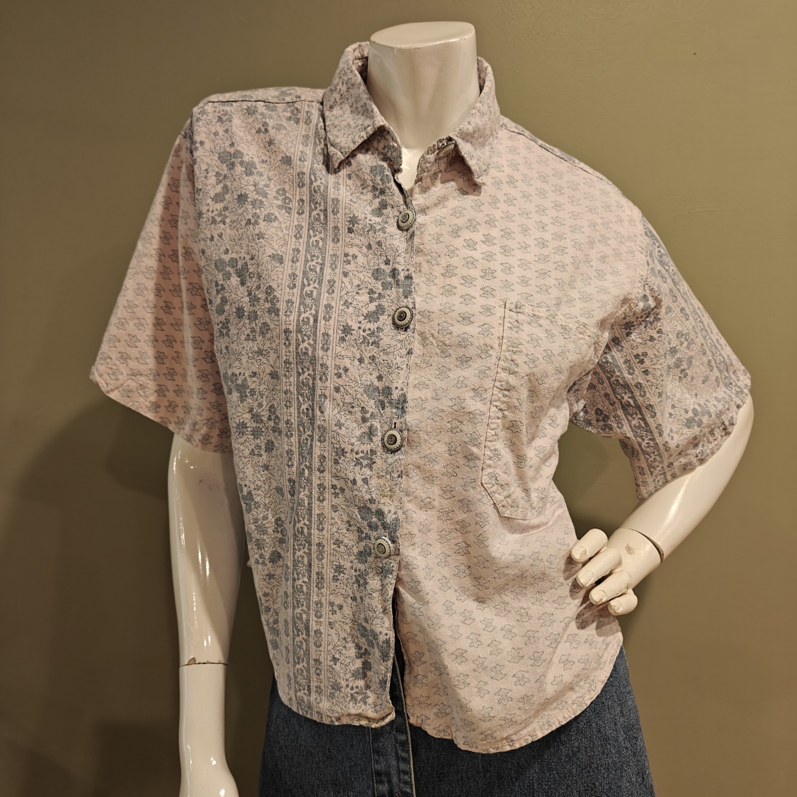 Blue And Pink Faded Wash 80s Camp/Cabana Women’s Shirt 100% Cotton Grannycore