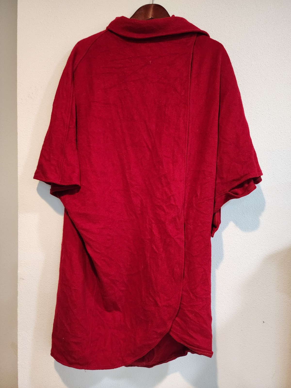 Gemini 100% Wool Shawl Cape Cocoon Wrap Coat Red Vintage 1960s 70s