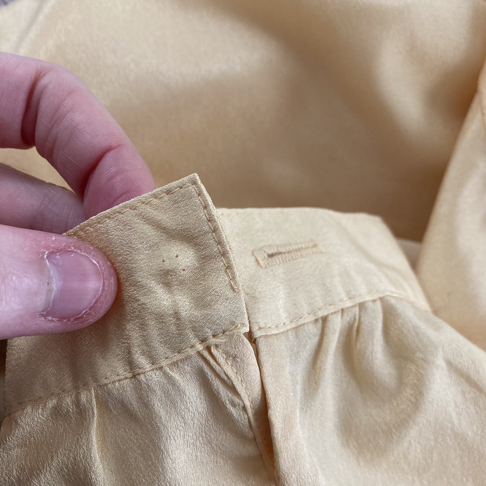 Silky Yellow Blouse Collared Button Up James Kenrob by Dalton No Size Vintage